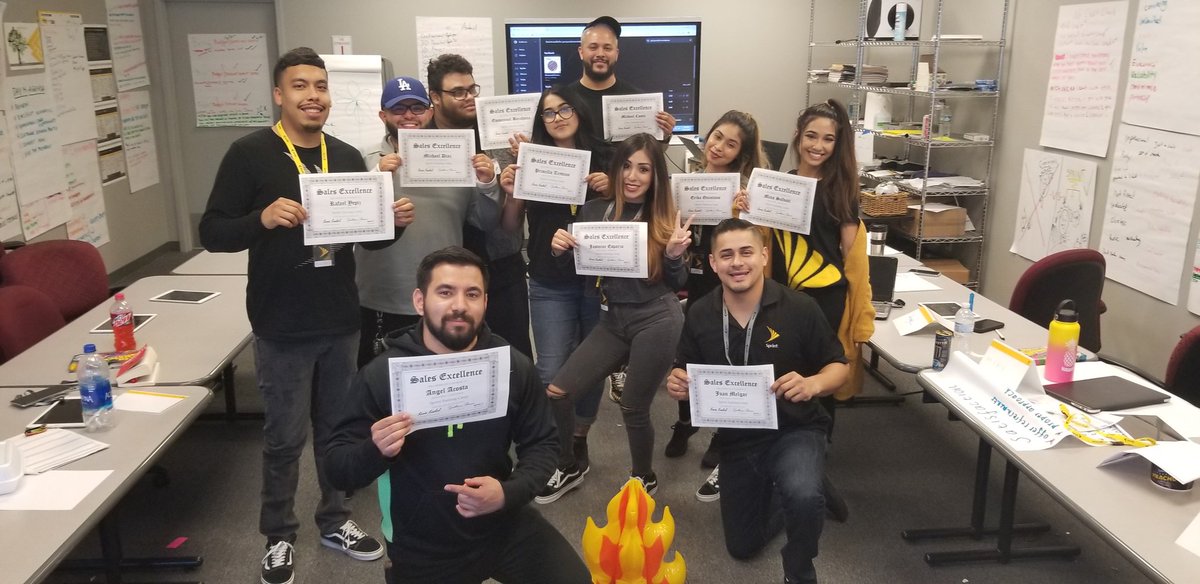 Congrats to these new #STC graduates! Welcome to the #SprintFam! Time now to go kill it and make a #BrighterFutureForAll #5G #SprintFUNdamentals #UnlimitedForAll #ProudTrainer #TrainerLife #TrainingMatters #PerformanceMatters   #LevelUp #SkillsUp #SuperchargedSW #NonStopToTheTop