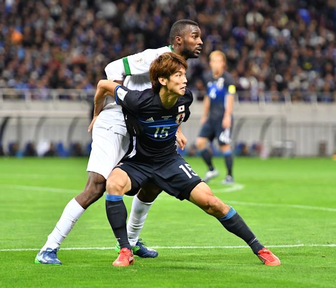 サッカー得点力upコーチ 村上 ポストプレーができると 前線で時間を作れるので 味方が上がってこれて 攻撃の厚みが増します なのでチーム全体の 得点力upに繋がります 勝利に貢献でき 仲間や監督からも信頼されます 自分の自信にもなります 味方に サッカー得点力upコーチ 村上 ポストプレーができると 前線で時間を作れるので 味方が上がってこれて 攻撃の厚みが増します なのでチーム全体の 得点力upに繋がります 勝利に貢献でき 仲間や監督からも信頼されます 自分の自信にもなります 味方に