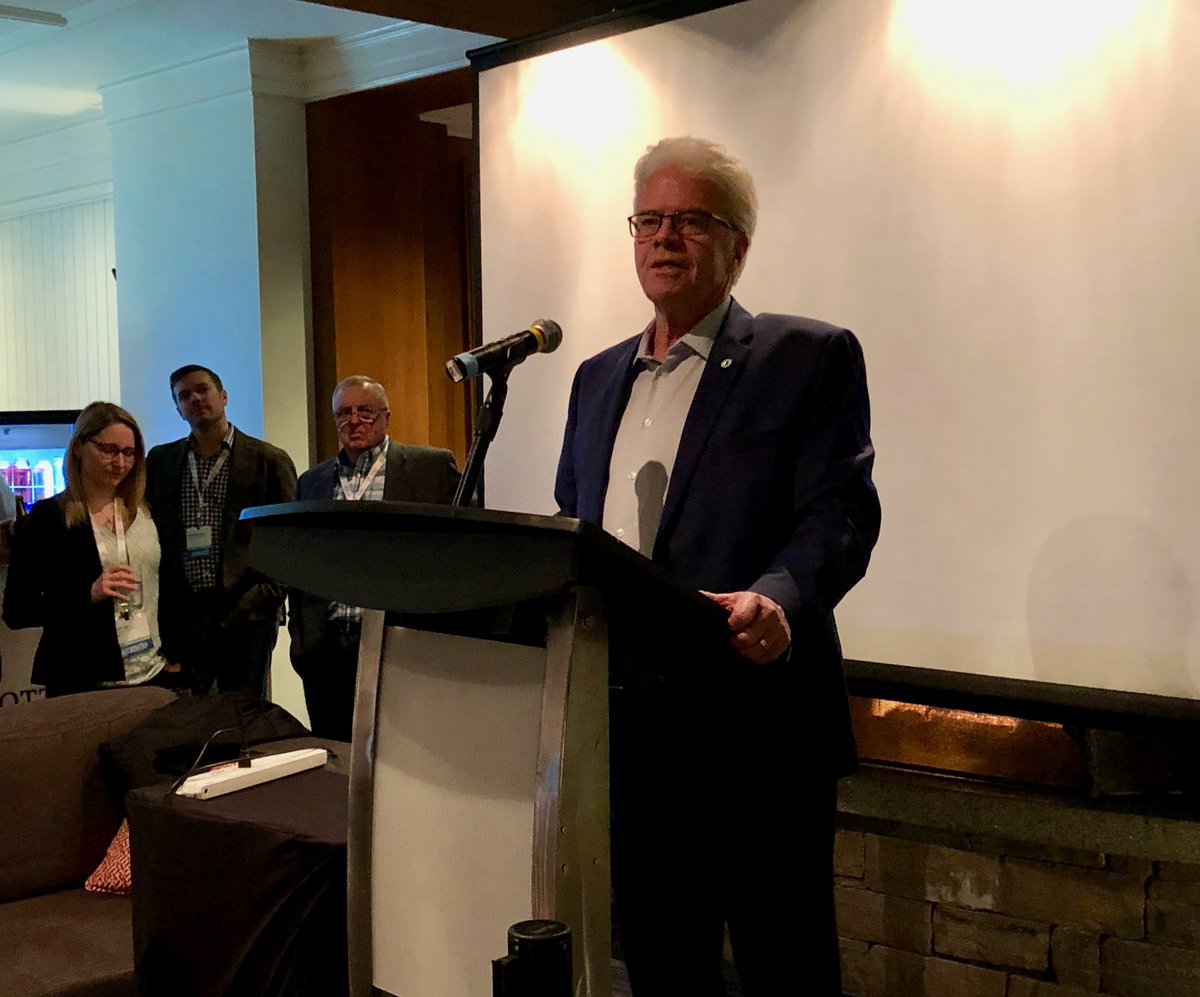 Thank you <a href="/DistrictMuskoka/">District of Muskoka</a> Chair John Klinck for his warm and welcoming words tonight at OCC Muskoka 2019 Welcome reception #StrongerTogether #ONChamberNetwork <a href="/cpenrice/">Chelsey Penrice</a> <a href="/Ceara_Edwards/">Ceara Copps-Edwards</a>