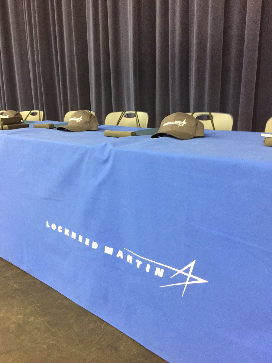 chhs_sonnyk's tweet photo. So proud of my Workforce students today when they got to sign their job offers to work at Lockheed Martin!  I’m so blessed to have the chance to work with and for such great people! #CHHS #Workforceessentials #LockheedMartin https://t.co/lxXyyM12OB