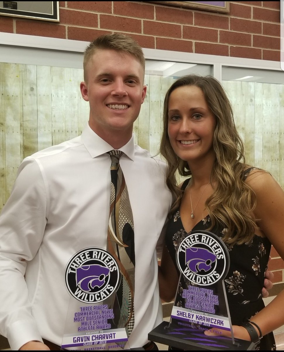trhswildcats's tweet photo. π2019 Senior Athletic Awards: Charvat & Krawczak named Most Outstanding Athletes... https://t.co/ezvehRwHDr https://t.co/DnQMrVV31O