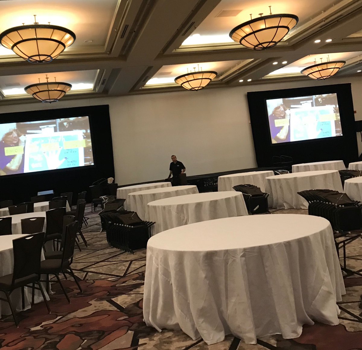 DarcyMingoia's tweet photo. Ballroom getting set and auction shaping up! #GoRedForWomenLuncheon #ItsTomorrow #NWHCGoRed https://t.co/LgNVvWBb4K