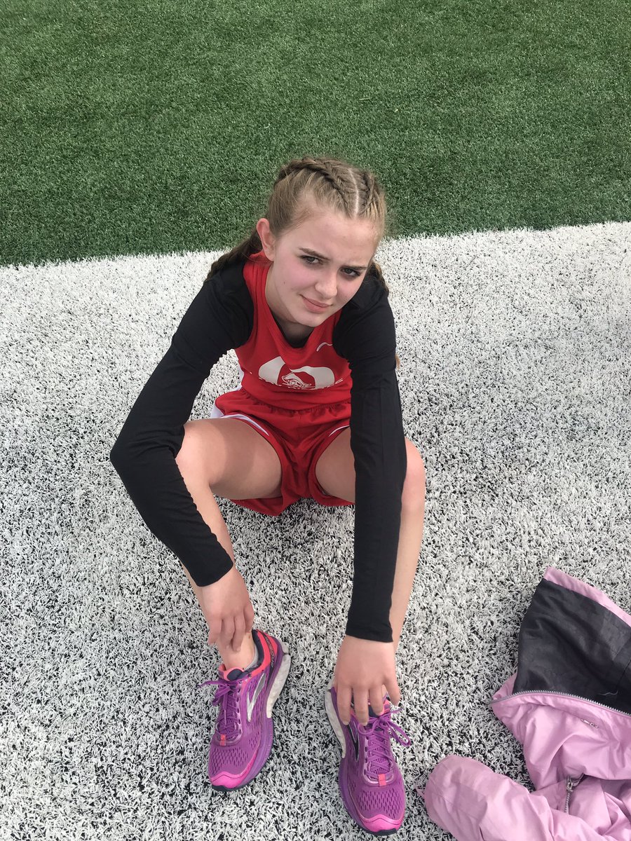 OTHS_GirlsTrack's tweet photo. Sometimes races are about more than being All-Conference. Sometimes it’s about going an getting a PR by over a minute!!! Great job Lauren in setting a new 3200 PR!! #othsdistance #othsgirlstrack #nib12 https://t.co/FSVjc6Ny4g