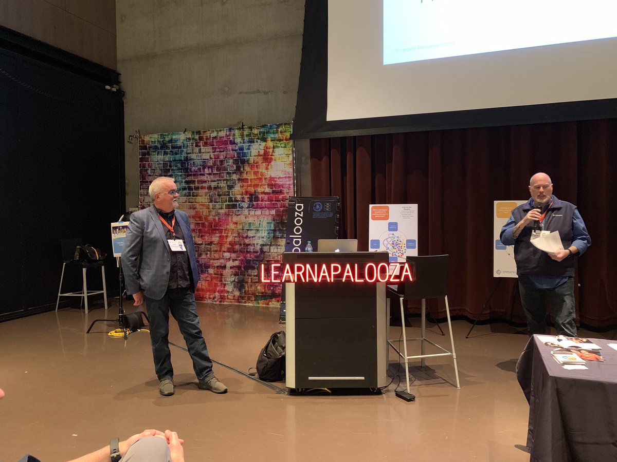learnwithmyra's tweet photo. Great Scott! #LAPSeattle @LAPSeattle https://t.co/HPV668CDC7