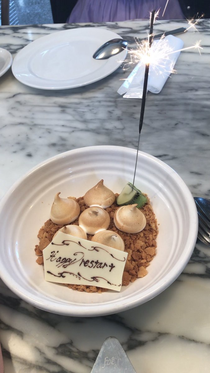 yuka_kuwahata's tweet image. ゴールデンウイーク地球の旅🌏第2の訪問地はギリシャ🇬🇷

✨Happy Restart✨

再婚した高校時代の親友を祝う会💖

人生を再スタートした友だちにハッピーのおすそ分けをいただき、お腹いっぱい🤩

#TheApollo #銀座