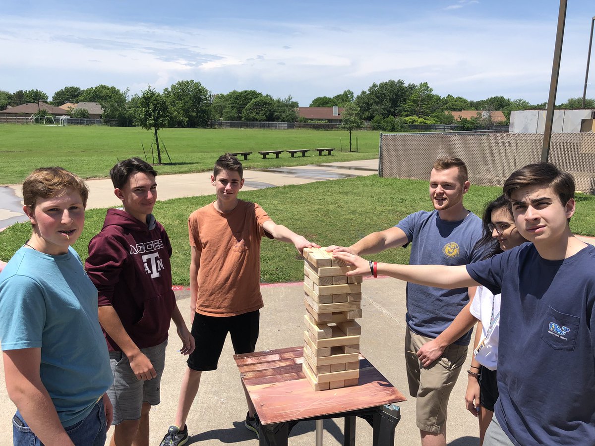 CoachKetcham's tweet photo. It was a Tech 1 rite of passage day. Scrap wood jenga!
#TechInRealLife https://t.co/09fAXyEMf2