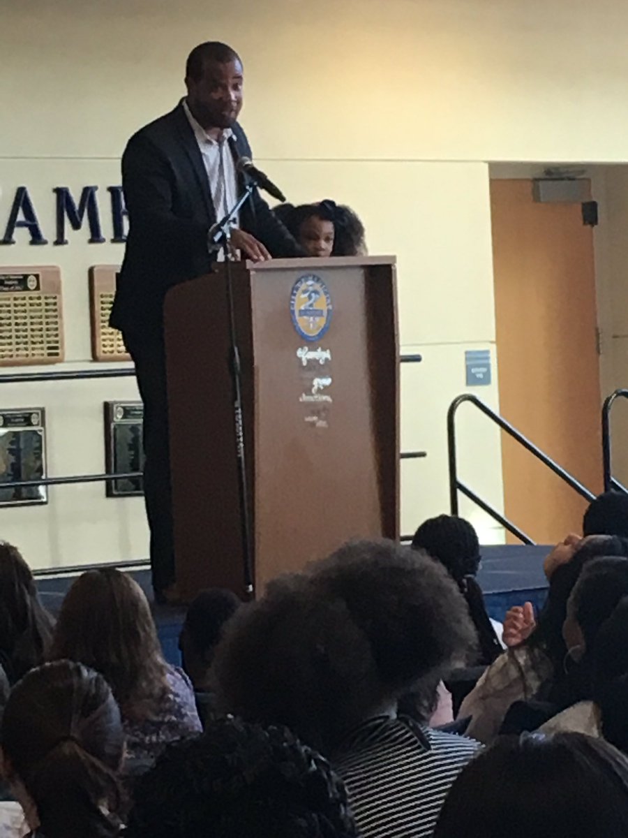 Thank you to  <a href="/leadermikelee/">Mike Lee</a> and his daughter Peyton (future cobra)for attending our awards ceremony, we love it when the board members come to CMA !! <a href="/DurhamPublicSch/">Durham Public Schools</a> <a href="/cityofmedicine/">The City of Medicine Academy</a> #WeAreDps