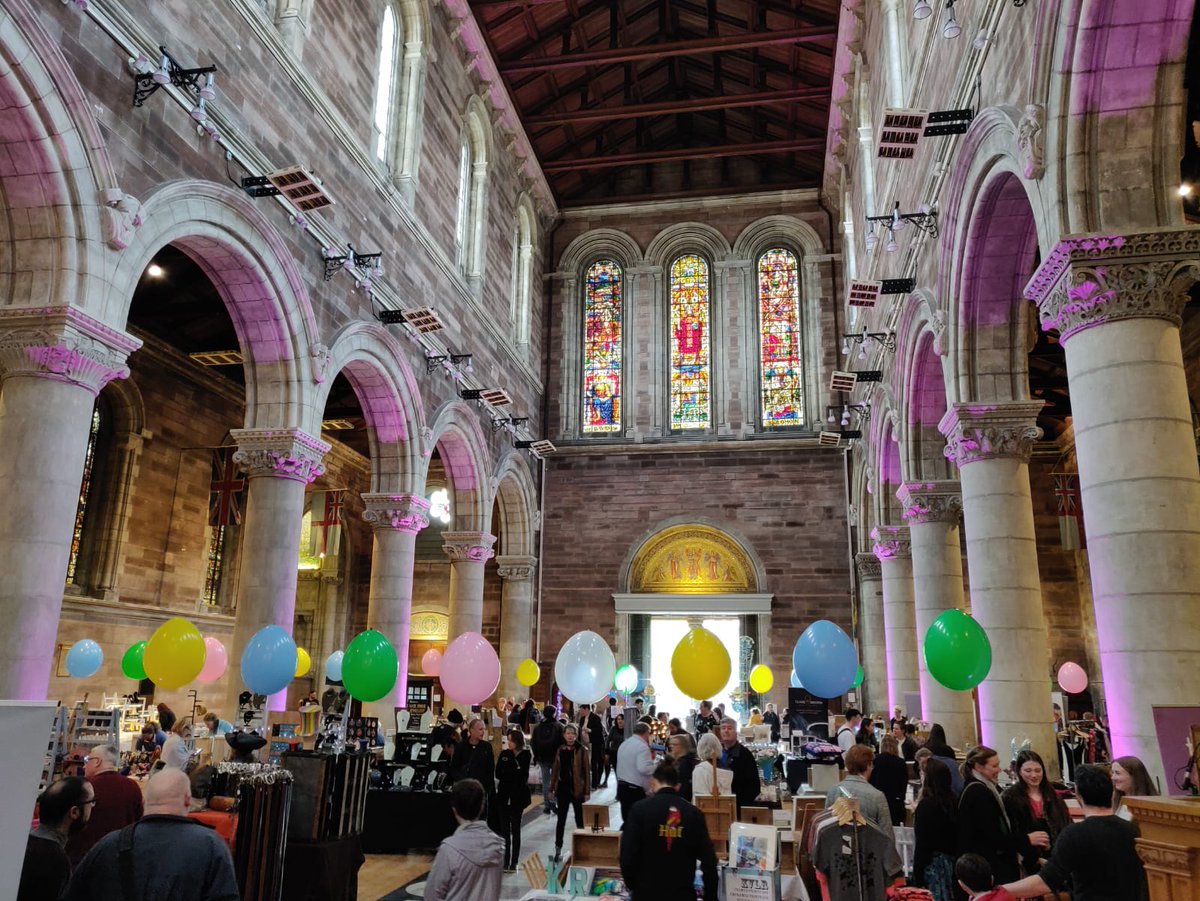 workshopmakes's tweet image. The #cathedralquater Arts Festival in #belfast kicked off tonight! Set in the STUNNINGLY beautiful St. Anne&apos;s Cathedral. 

HUGE thanks to @littlefoxevents for having us, we had a great time! 
@BelCathedral @Cqaf
 #CQAF #CQAF19 #CQBazaar #shoplocal #art #design #NorthernIreland