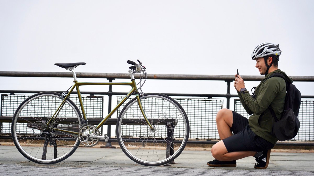 けんたさん Twitter પર ニューヨークではbridgestoneとchari Coのコラボモデルのクロモリクロスバイクを借りて走ってます 最高にちょうどいい街乗りバイクです ブリヂストンネオコットとマジョーラマゼランカラーがくっそかっこいいです