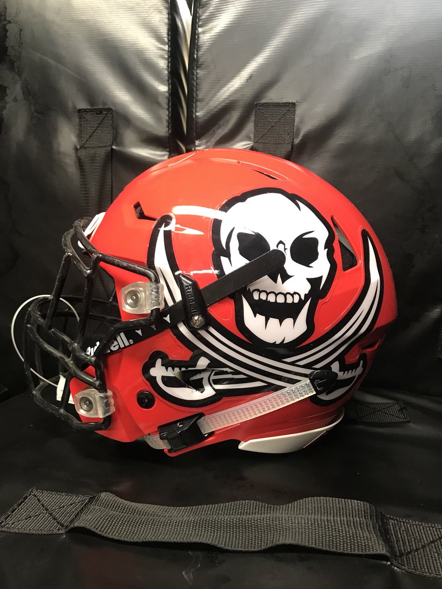 CoachJohnnyi's tweet photo. I hope this doesn’t stir up as much controversy as our black turf 💁‍♂️ https://t.co/oXN4YwTZ60
