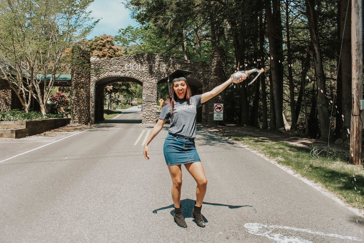 ariannasherell's tweet photo. I must say this is by far the biggest accomplishment of my life 💛 9 more days and i'll be graduating with my degree in Communications w/ a Minor in English... God is Good!! #DegreeMePlease 💫 https://t.co/ZDR2wLx5pu