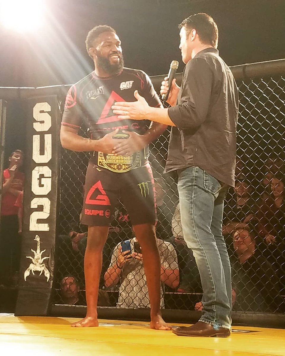 SUG_Grappling's tweet photo. There's been some BIG names in the Submission Underground cage...
#TBT to @jonnybones winning the main event over Dan Henderson at #SUG2!
Tune in Sunday, May 12th as we bring in amazing talent once again for #SUG8 exclusively on @ufcfightpass
#sug #SUG8 #ufcfightpass https://t.co/FksbHt8r7t