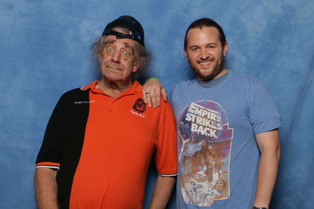 paddyrockeruk's tweet image. Very sad news RIP to #StarWars legend @TheWookieeRoars #PeterMayhew AKA #CHEWBACCA. A gentle giant who I was lucky to meet just the once. Condolences to his wife Angie, his children and family. Chewie is now one with the force. x