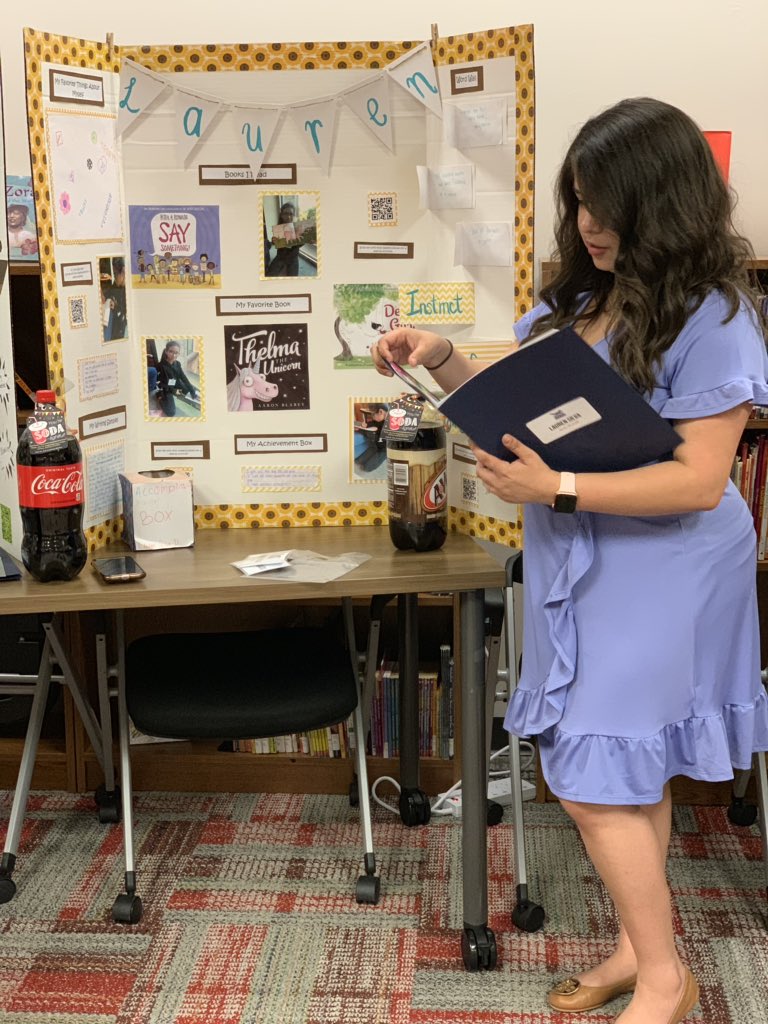 alysia_alvarado's tweet photo. Im going to miss my Roadrunner Reader! So sad to see this semester come to an end, but I can not wait to use all of my new knowledge in the classroom! @utsa @utsateaching @UTSACOEHD @FrancesLGarcia #UTSABlockC904 #RoasrunnerReaders https://t.co/hmYE9wKVrI
