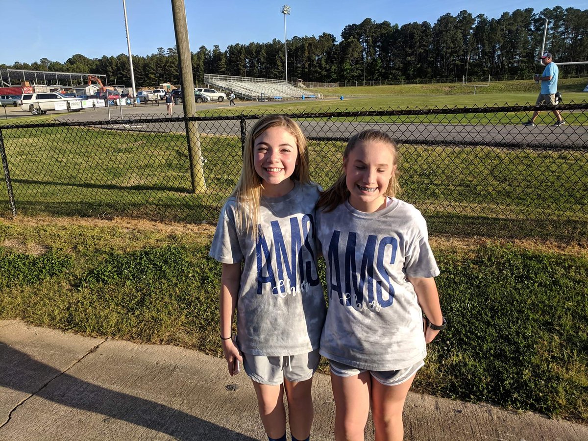 ArmucheeMiddleBoosters tweet media