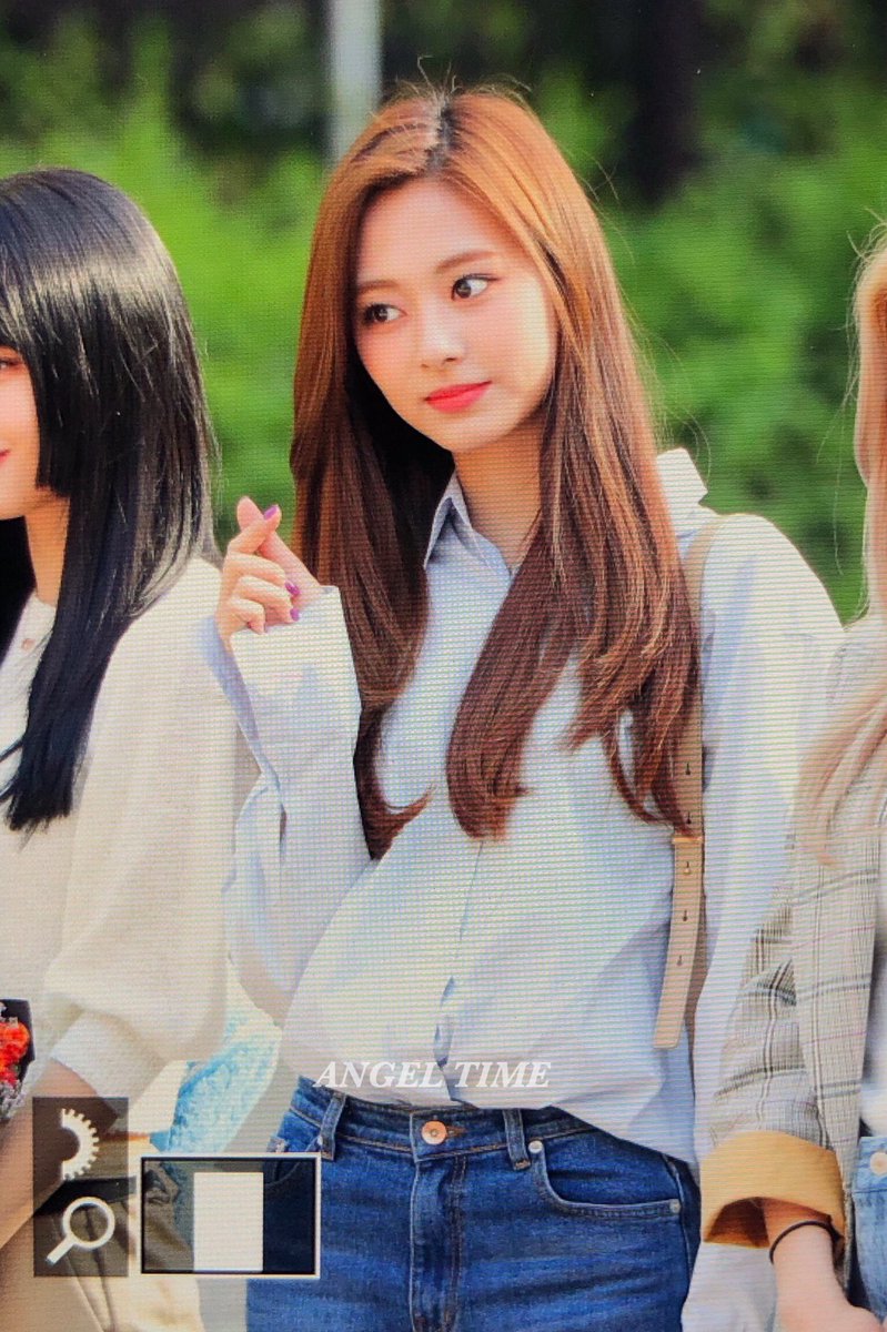 190503 뮤직뱅크 출근 Preview 💘😗
#TZUYU #쯔위 #TWICE   #트와이스
