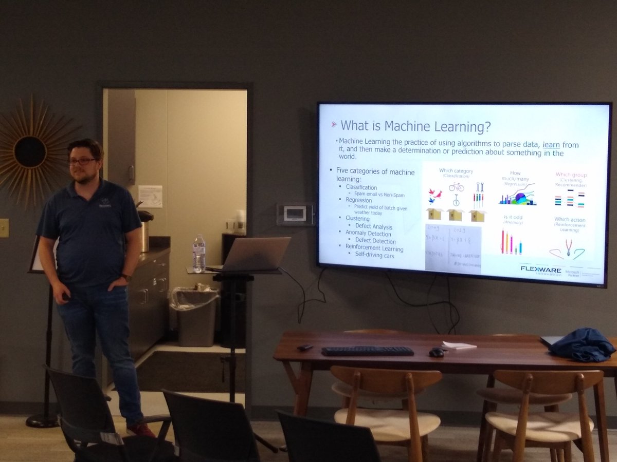 Will Nichols of <a href="/TeamFlexware/">Flexware Innovation</a> presenting on #MachineLearning at the <a href="/Indiana_IoT/">Indiana IoT</a> Lab