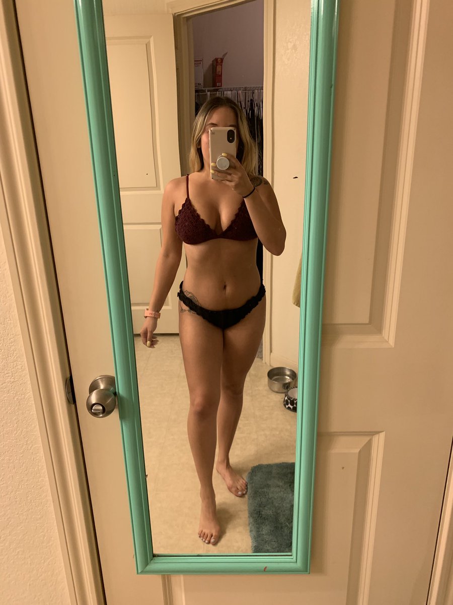 JustMatish's tweet image. May 2018 —&amp;gt; May 2019
Same suit, 20 lbs and one year difference