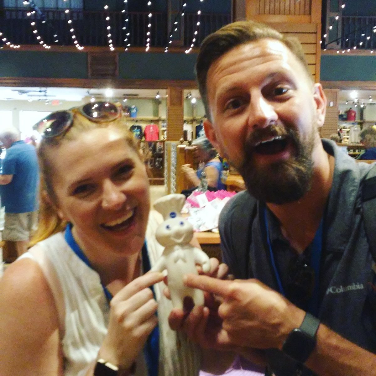Droopy0431's tweet photo. So awesome Meeting @TheJennTracker and @thetimtracker at @Dollywood yesterday they were so nice and even got a sickpic with the doughboy you can see it on instagram just look up dough_boy_adventures and join in on the fun! #timtracker #jenntracker #Dollywood https://t.co/uN2b48JBUd