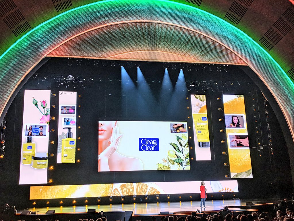 RichLightShed's tweet image. #lemonhacks 🍋 on @youtube led Johnson &amp;amp; Johnson to create beauty products based on lemons says Alison Lewis @JNJNews #Brandcast