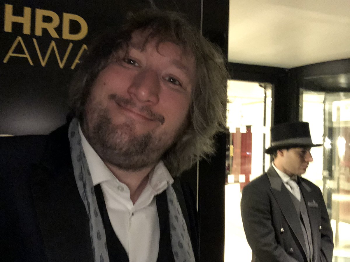 TrueMisterSix's tweet photo. #immissingyou #HRDAwards https://t.co/akZWyXYgIB