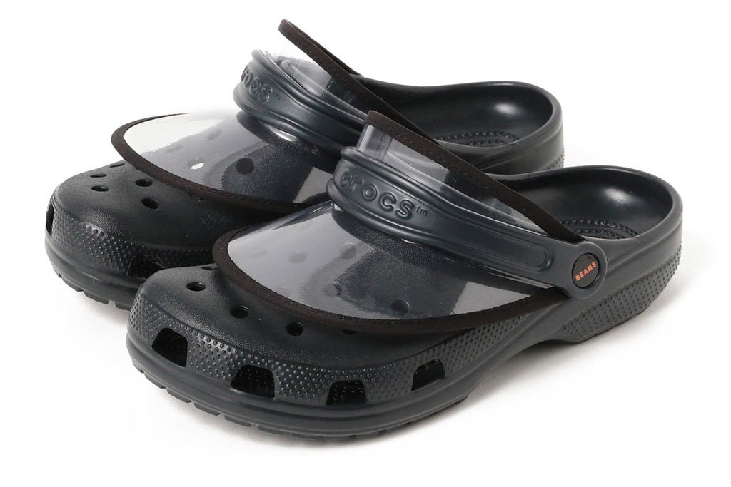 crocs with fanny pack