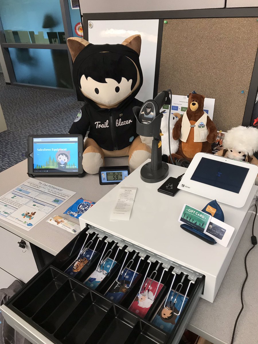 lukegu3's tweet image. Our tester store is fully setup and ready for action! It comes complete with an audience, snacks for sell, all our fancy equipment (NFC reader, optical scanner, Clover, and smart drawer), gift cards, and even a little cash! @FontevaInc @SalesforceGov #TestingIsFun @GreatWaveTech