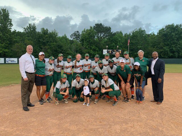 Congrats to the 2019 9A-1 District Champions! <a href="/talleymama/">Tammie K Talley</a> <a href="/CFreemanJAX/">Clayton Freeman</a> @JustinBarneyTU <a href="/MiaOBrienTV/">Mia O'Brien</a>