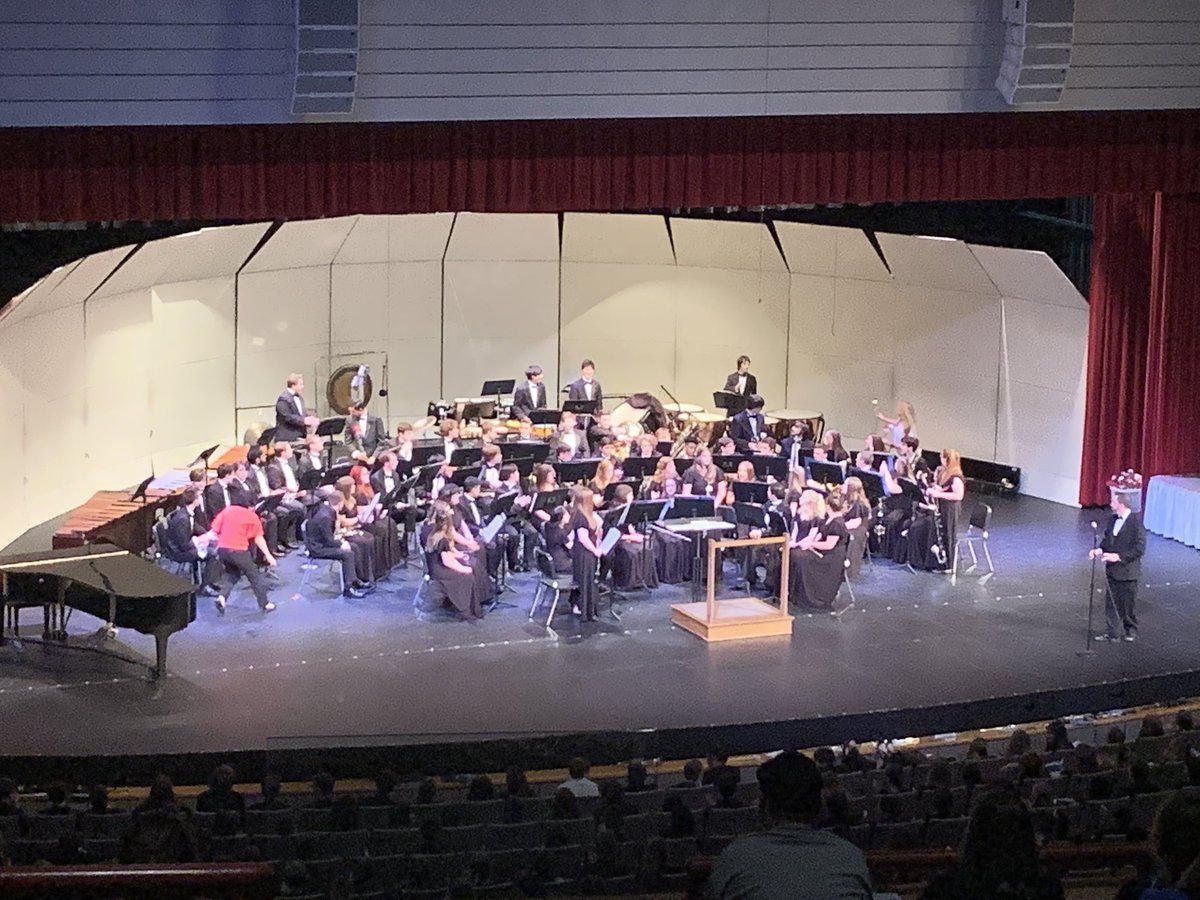 MrDudziak's tweet photo. Congratulations to the seniors in the band. It’s been an amazing four years! @mentorschools @MentorHigh #OnceACard get some rest tonight! It’s going to be a very early morning!!! #seniorcookout #3am?? https://t.co/ofiFl4FO8A