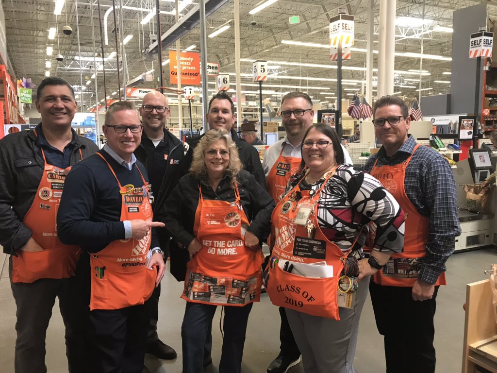 JasonDa22309610's tweet photo. Rewarding Rebecca from mighty D77 Cheyenne Wy. for her Credit Performance and improvement on the Year.  #APPSMATTER https://t.co/F18c9vISvF