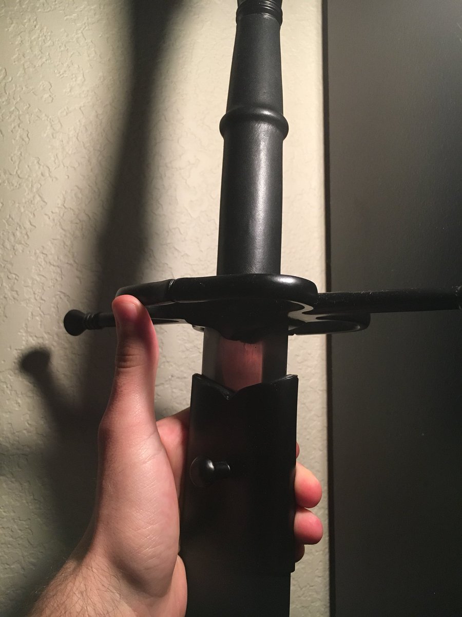 House ⚔️ tweet media