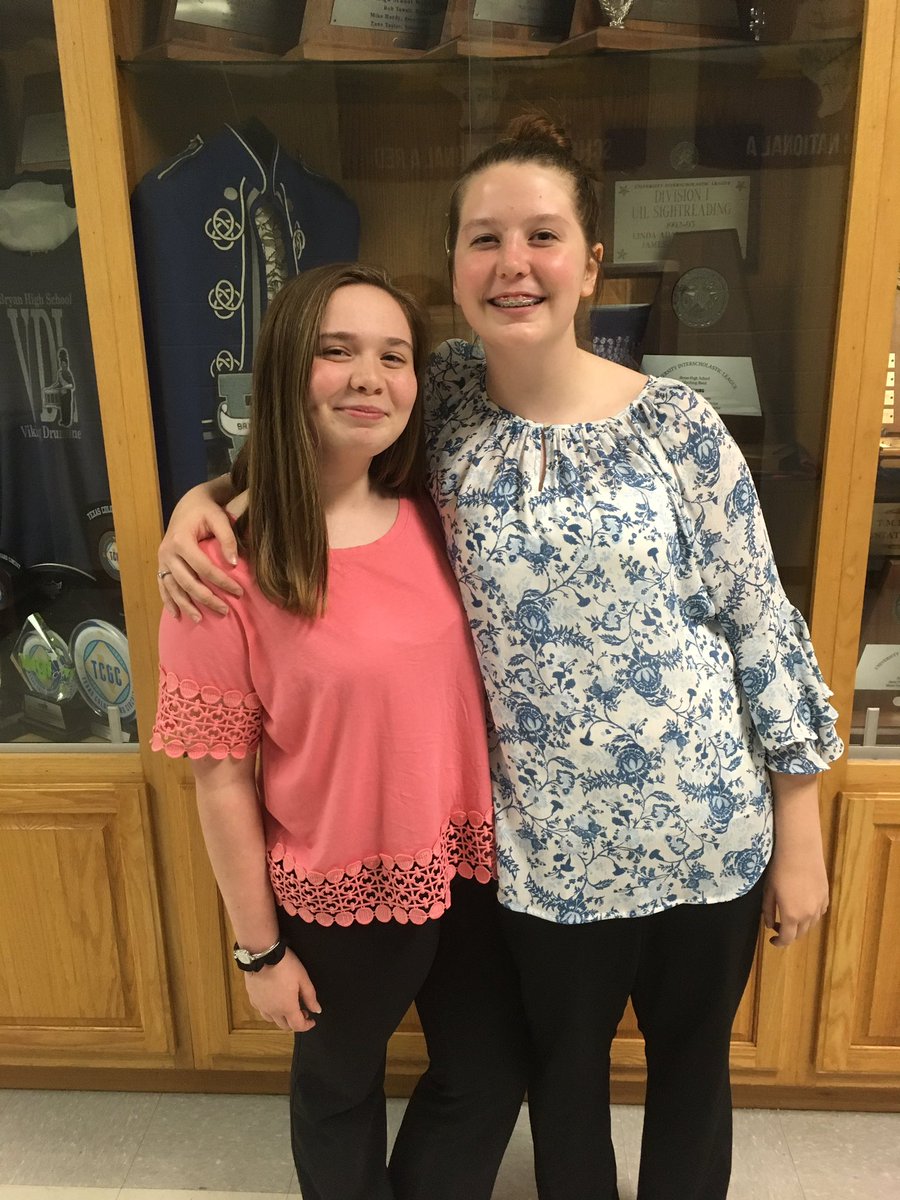 bryanvikingband's tweet photo. Introducing our 2019-20 Viking Band Drum Majors, Madisen Scarborough (head) &amp; Kellianne Cupit (assistant). https://t.co/Pt00g0TsAa