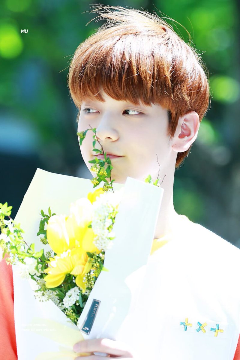 TXTFanbaseid1's tweet photo. Soobin : "Will You Marry Me??"

#TOMORROW_X_TOGETHER  #TXT #투모로우바이투게더 #CatAndDog #영원 #TXT #SOOBIN #YEONJUN #HUENINGKAI #BEOMGYU #TAEHYUN #수빈 #연준 #휴닝카이 #범규 #태현  @TXT_members https://t.co/967kXrOBjL
