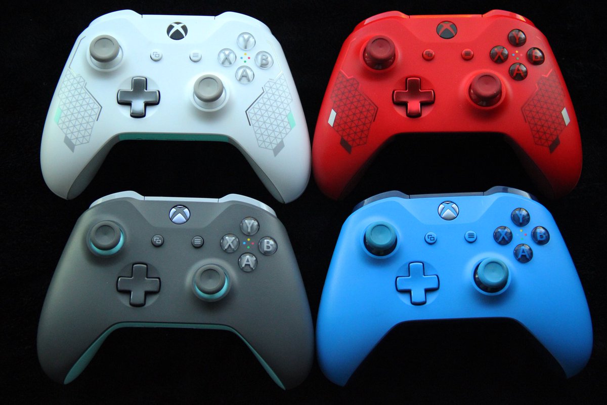 aWildLostSoul's tweet photo. My mini controller collection. 🎮 What’s your favorite controller out of these 4? Personally my favorite is the sport red, wish the headphone jack hadn’t gone out so quick. 😭 #controller #controllercollection #mixer #watchmixer #mixerfam #mixerfamily #mixerstreamer #xbox #gamer https://t.co/CqecIWLCgL