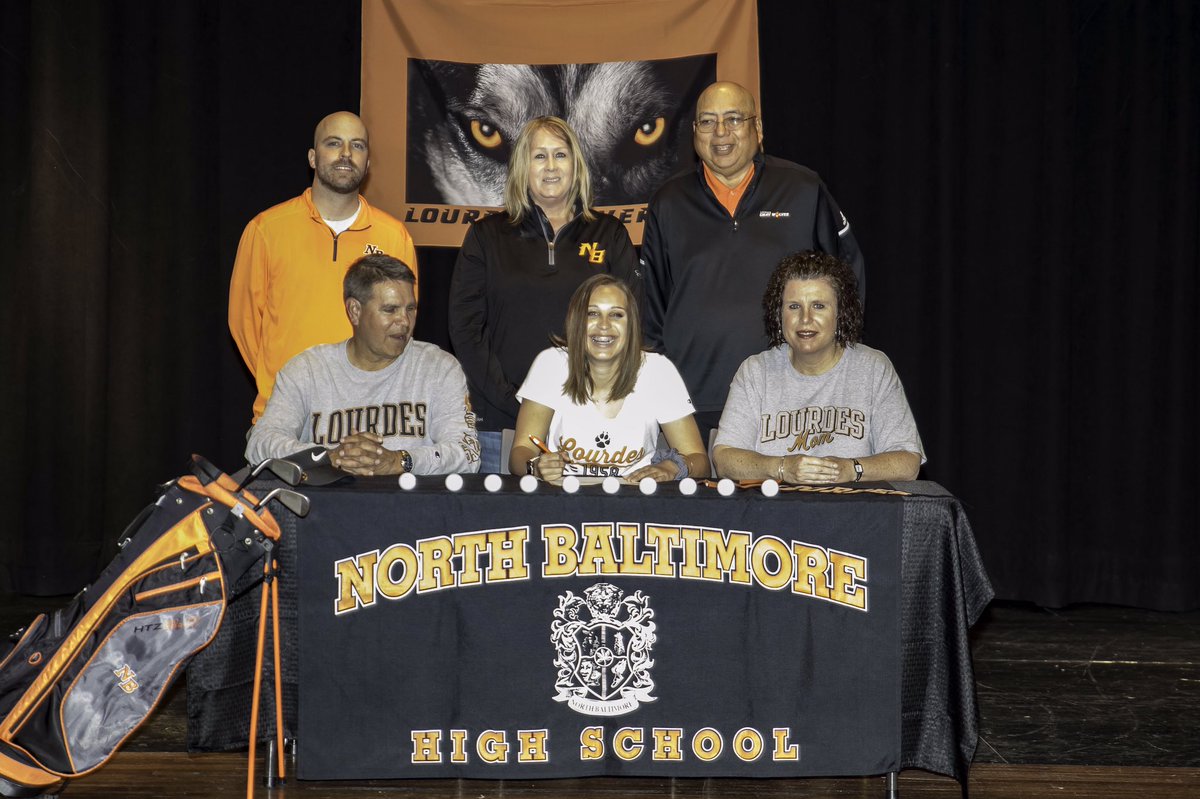 FotosbyFerg1's tweet photo. Jordan Bucher signs to continue her golfing career while studying to be a nurse at Lourdes University! https://t.co/vDIv0GUD99