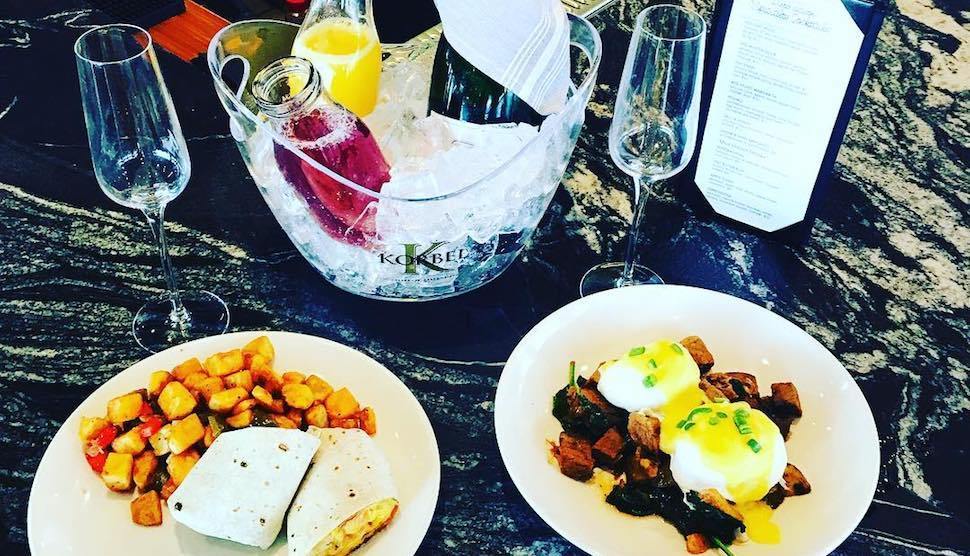 LocalsInMotion's tweet image. Mother's Day at the Jersey Shore: The Best (and Most Delicious) Ways to Celebrate with Mom! blog.jerseyshoreinmotion.com/2019/05/jersey…