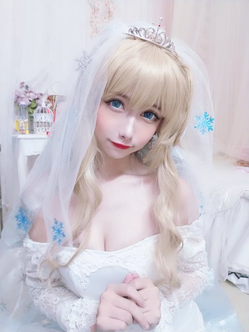 コスプレイヤーMomoko葵葵のTwitter画像2