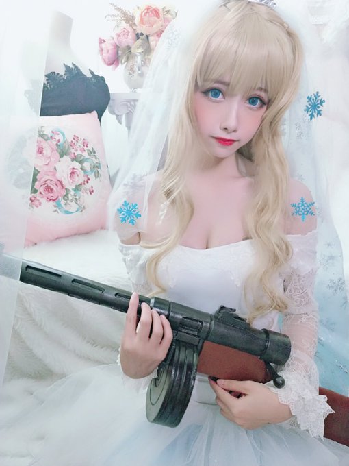 コスプレイヤーMomoko葵葵のTwitter画像5