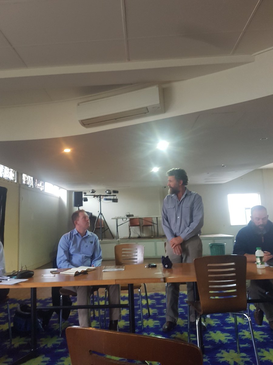 Today the Coonamble branch of @NSWFarmers had their AGM some great discussions happening with local members and @guyrajack @pete_arkle looking forward to good things coming. 🐃🐄🐏🌾🌾🌾 #foodandfibre #nswfarmers #thebigdry