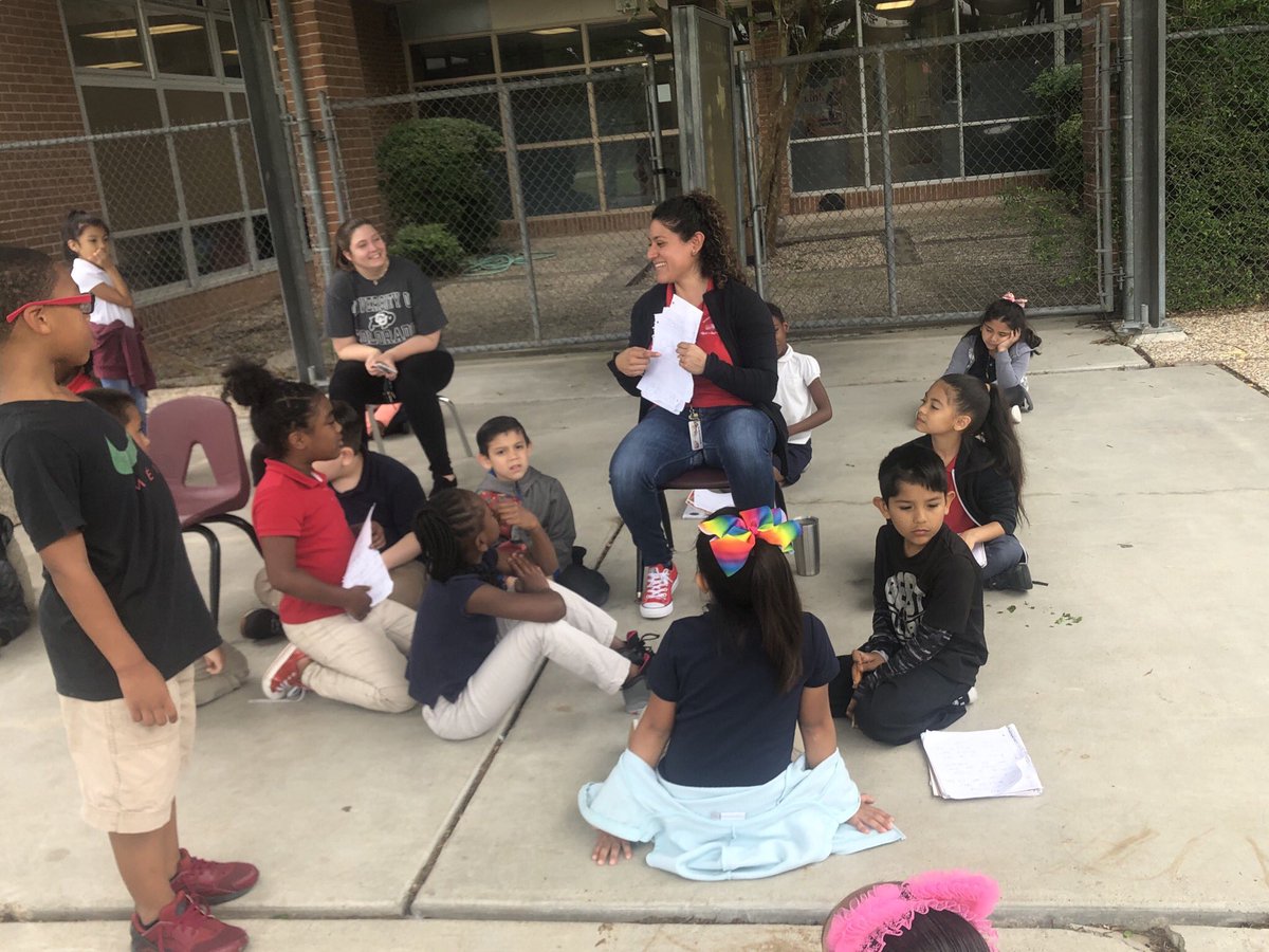 GrissomHISD's tweet photo. The kids weren’t feeling the generate & solve three one-step word problems before recess. Shout out to Ms. Rueda & first grade for balancing rigor, high expectations & still letting all kids enjoy recess time. #extendedpractice https://t.co/Ey6vwUO85I