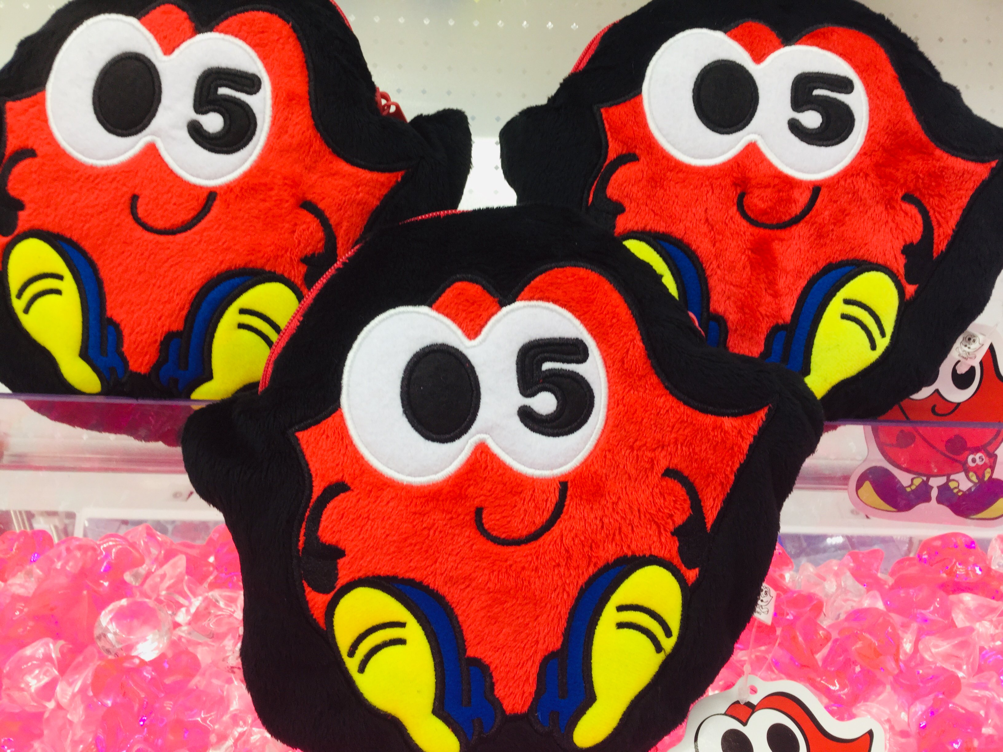 セガ水戸南 Auf Twitter 入荷情報 Nissy 西島隆弘 5th Anniversary アップリケポーチ aえ パンダのメインボーカルnissyの公式マスコットキャラクターlippyがふかふかのかわいいポーチになって登場中 ライブにも連れていけそうなヒモ付きのポーチです W