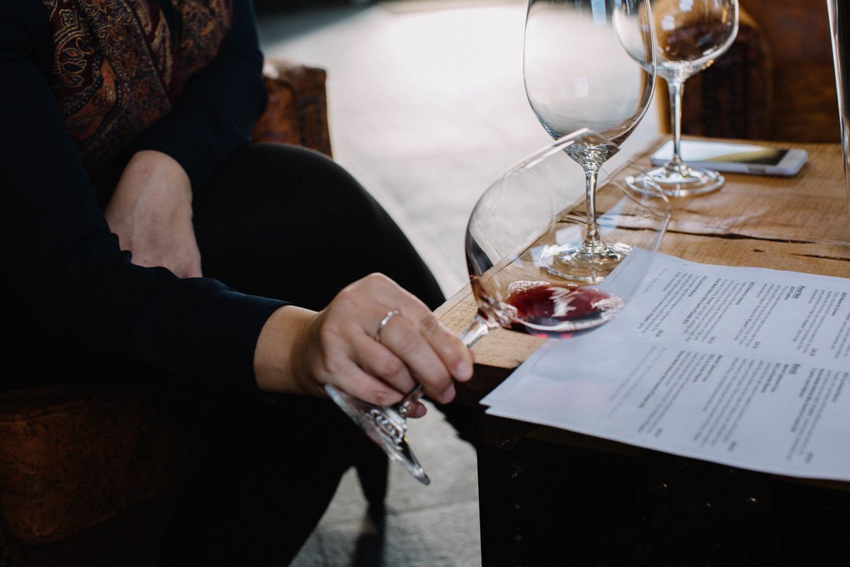 Every #VQA wine undergoes a comprehensive laboratory analysis to ensure it meets quality benchmarks and health and safety standards.

That way, you know you’re drinking the best when you choose #VQA!

📸 @vineandvintageevents