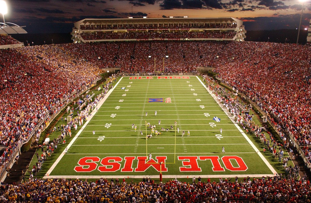 Excited To Receive An Offer From The University Of Mississipppi #OleMiss🔴🔵 #HottyToddy 🦈