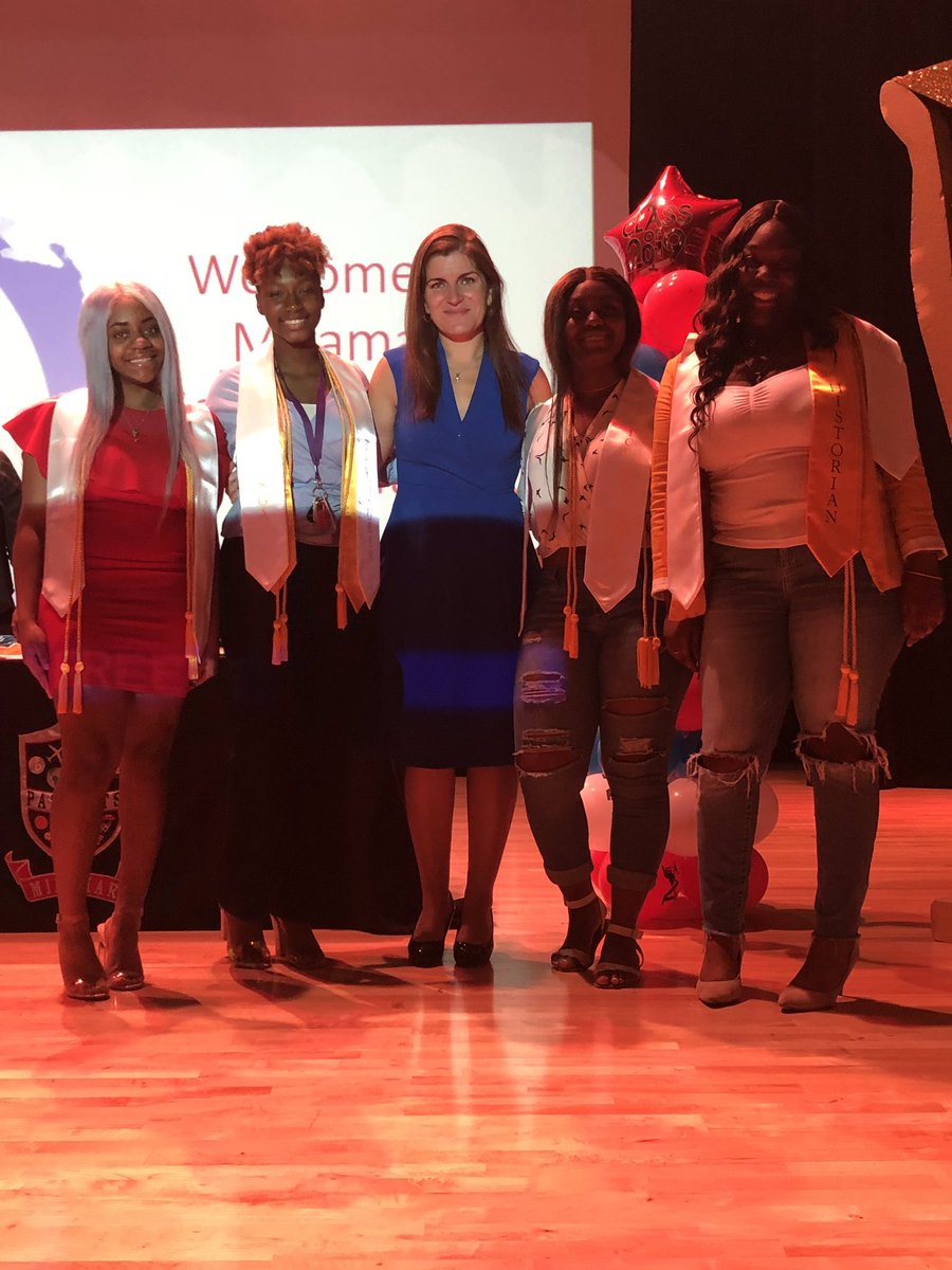 More pics from Senior Awards Night! <a href="/MiramarPD/">Miramar Police</a> presented our Patriots with multiple scholarships.  A scholarship was also given in Mendell Butler’s name.