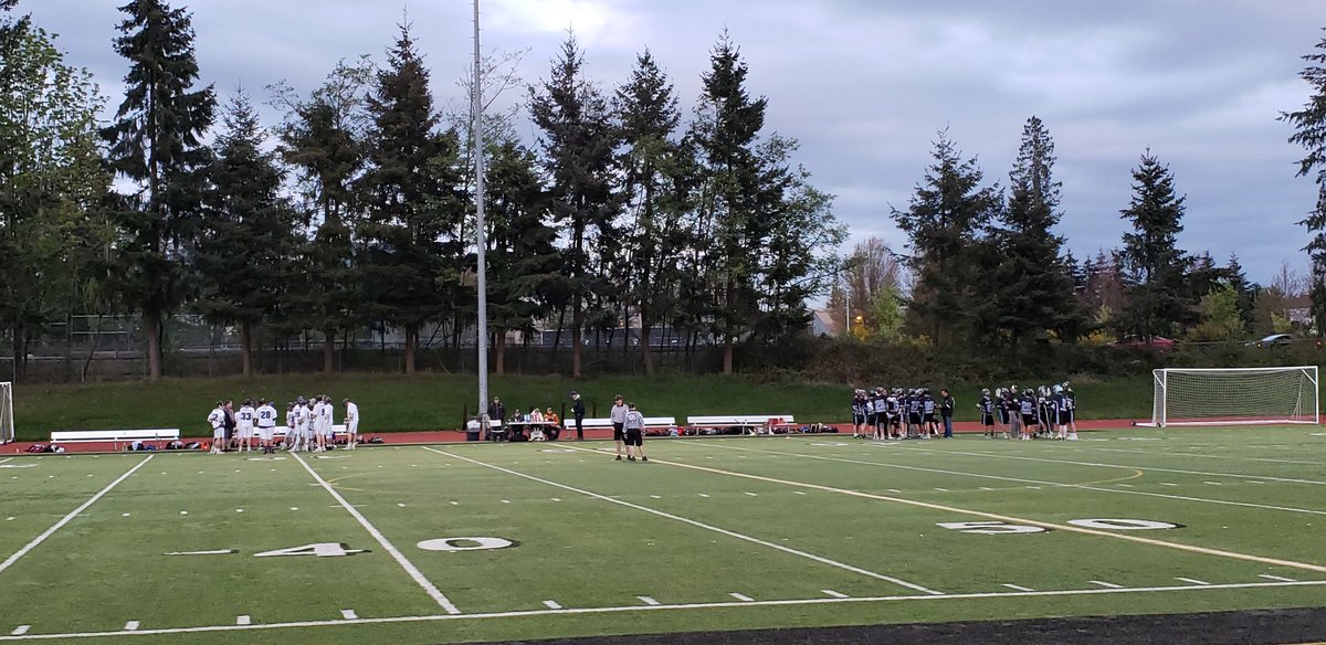 ELCScores's tweet photo. After three periods it's Everett 12, Kamiak 5. #RollPod https://t.co/IPuLU3O9p1