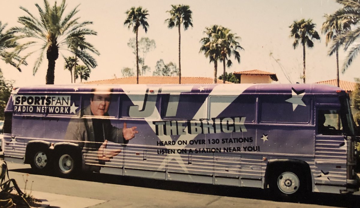 JTTheBrick's tweet photo. #TBH #BrickBus https://t.co/rI2gsifKj3