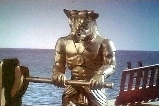 Randia ミナトンの中の人であるピーター メイヒュー氏がお亡くなりになられたとは シンドバッド虎の目大冒険 ミナトン 中の人がいないこともある T Co 6u15mopjws Twitter