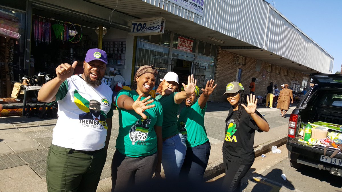 APC_Azania's tweet photo. Free State says ... I VOTE APC so.
#MoveYourVote and #VoteAPC https://t.co/vNrvcfb1CR