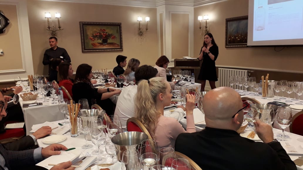 ITAAlmaty's tweet image. Presentazione dei vini Farnese ad Almaty, #Rixosalmaty 3 maggio 2019.