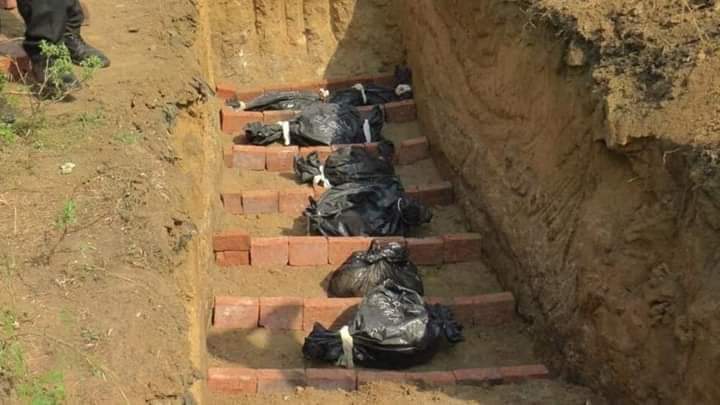 Mujeeb_UrRahman's tweet photo. #Terrorists #suicide #bombers and Contractors for human killings who have been buried without religious rites on the instructions of religious dignitaries - Police said.
#Muslims #theologists organisation #ACJU also denied to buried the terrorists in Muslim's burial ground https://t.co/ITS4IPd7q2